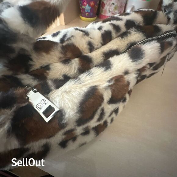 Gilda Paris Leopard Print Faux Fur Y2K Shoulder Bag - Picture 4 of 15